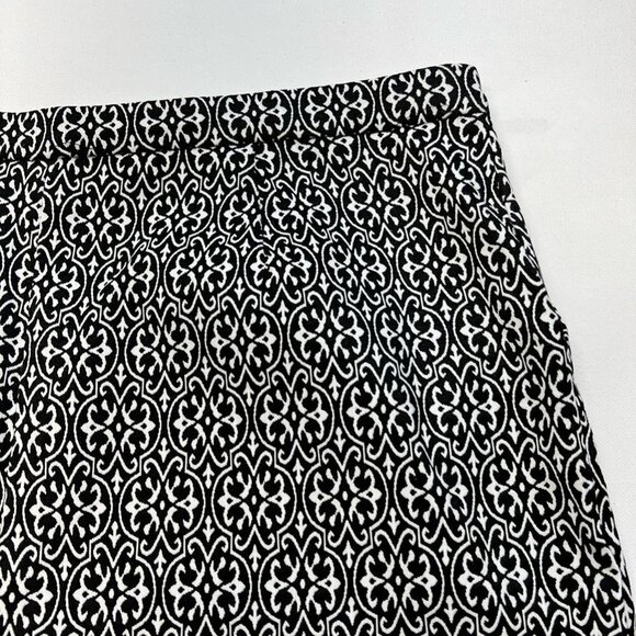 Db Established Womens A Line Skirt Black White Knee Length Stretch Slit Plus 1X - Picture 5 of 11